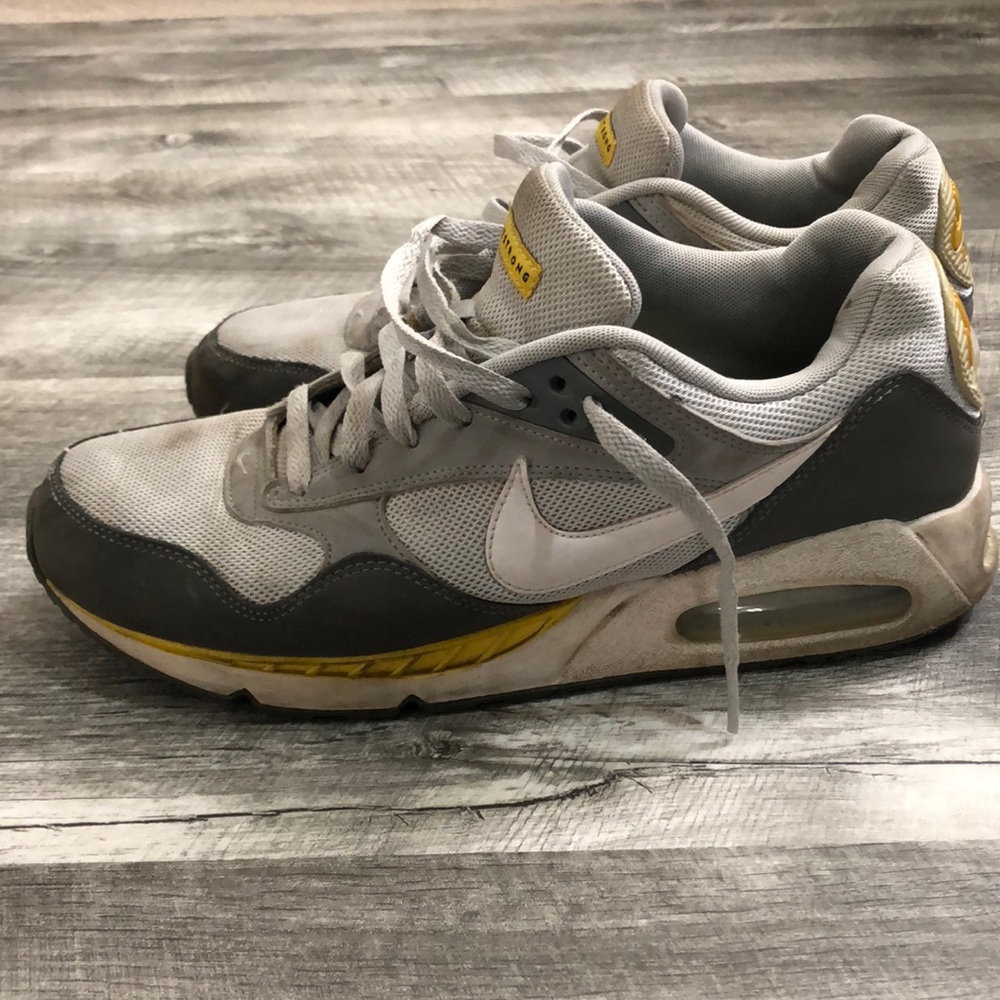 Nike Air Max | Livestrong Edition
